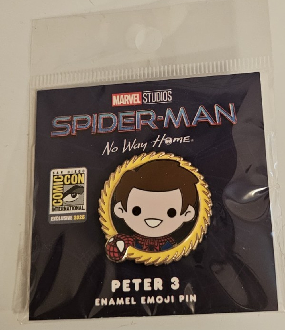 SDCC 2026 Exclusive 100% Soft Spiderman No Way Home Peter 3 Enamel Pin IN HAND